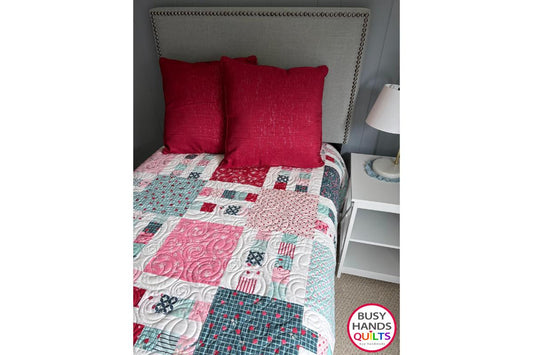 Picket Fence Square Throw Quilt in Berry Market