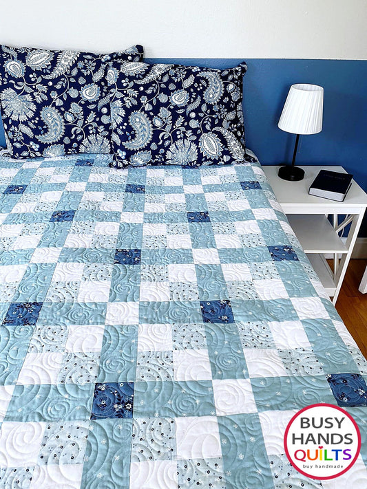 Crisscross Quilt Pattern PRINTED