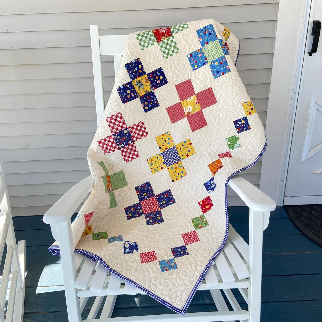 Join Busy Hands Quilts on Facebook | Belle Quilts by Timeless Quilts