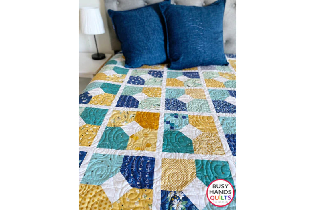 Cottage Love Quilt - a Throw in Daisy Fields!