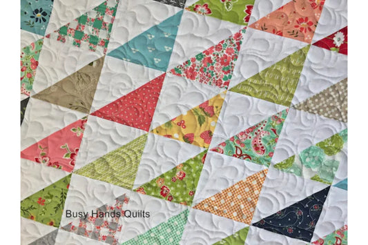 Simplicity Scraps Throw Quilt!