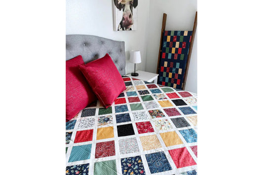 Make It Scrappy Throw Quilt in Belles Fleurs