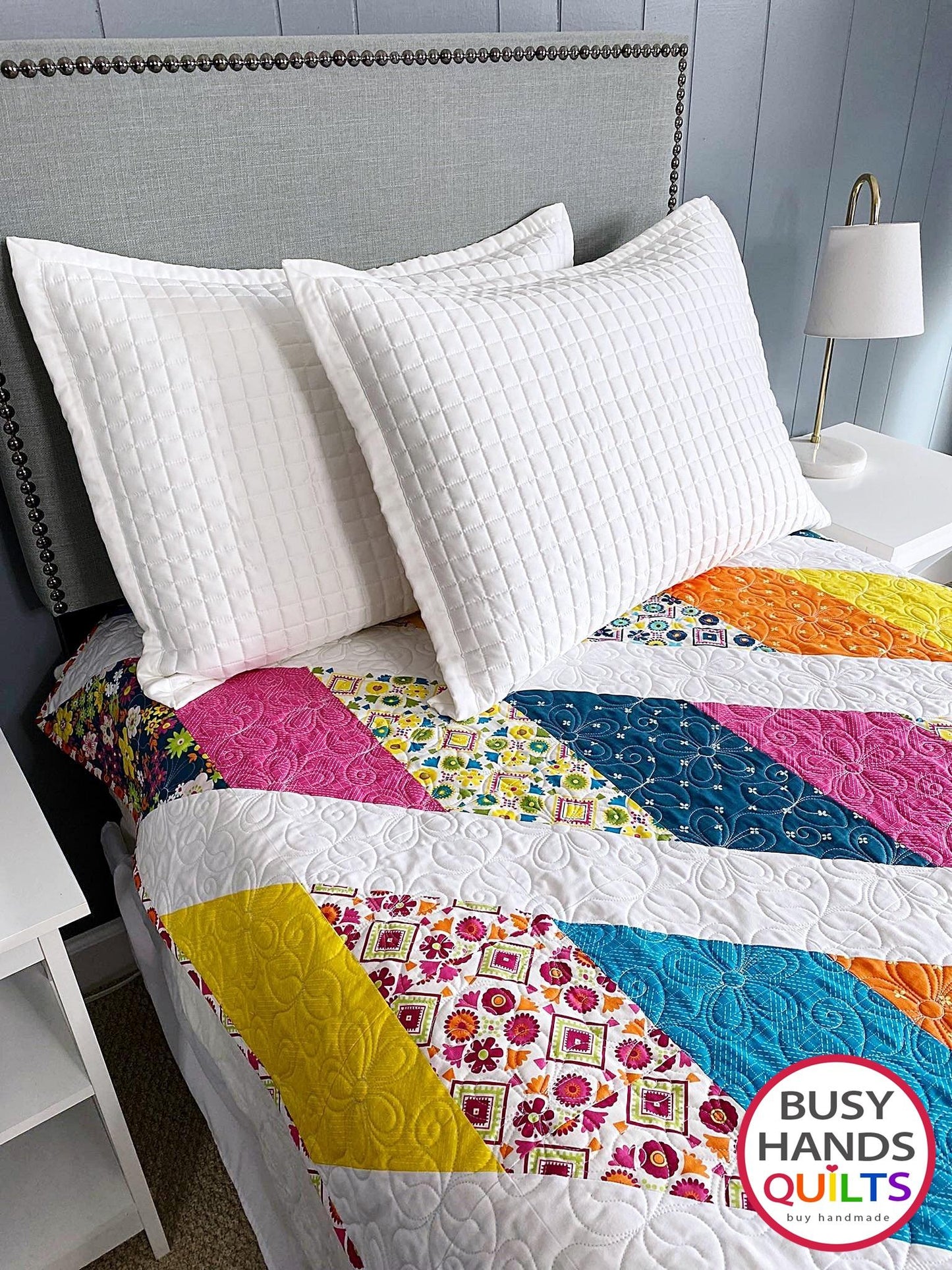 Handmade Journey Lap Quilt in Mini Fab