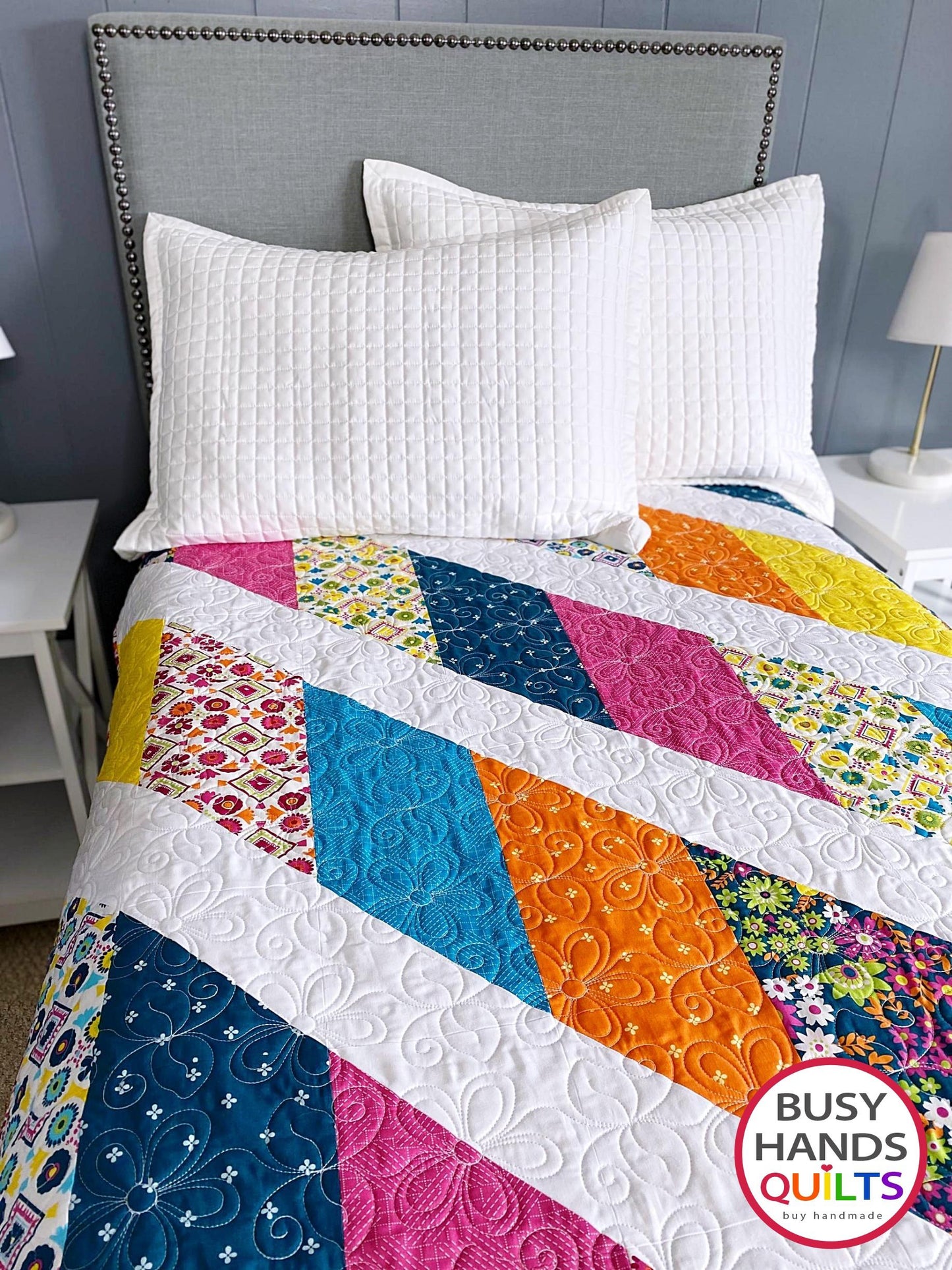 Handmade Journey Lap Quilt in Mini Fab