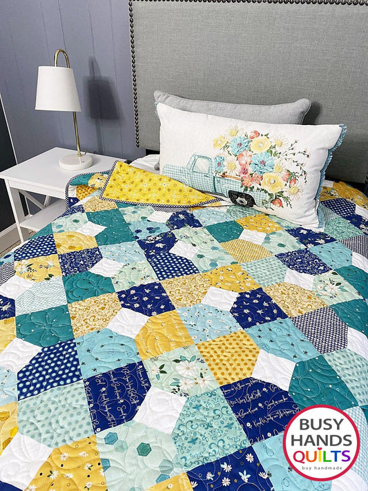 Handmade Sweetness Lap Quilt in Daisy Fields