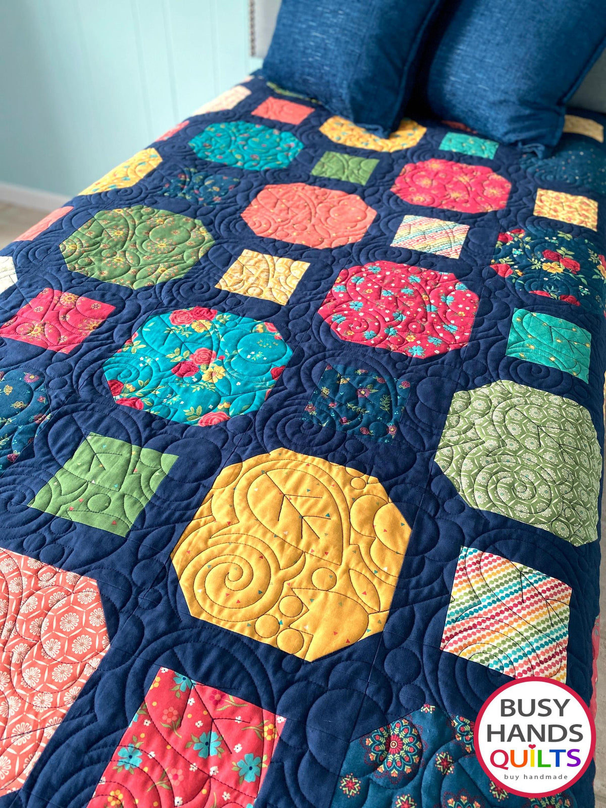 Handmade Rolling Around Large Throw Quilt in Market Street