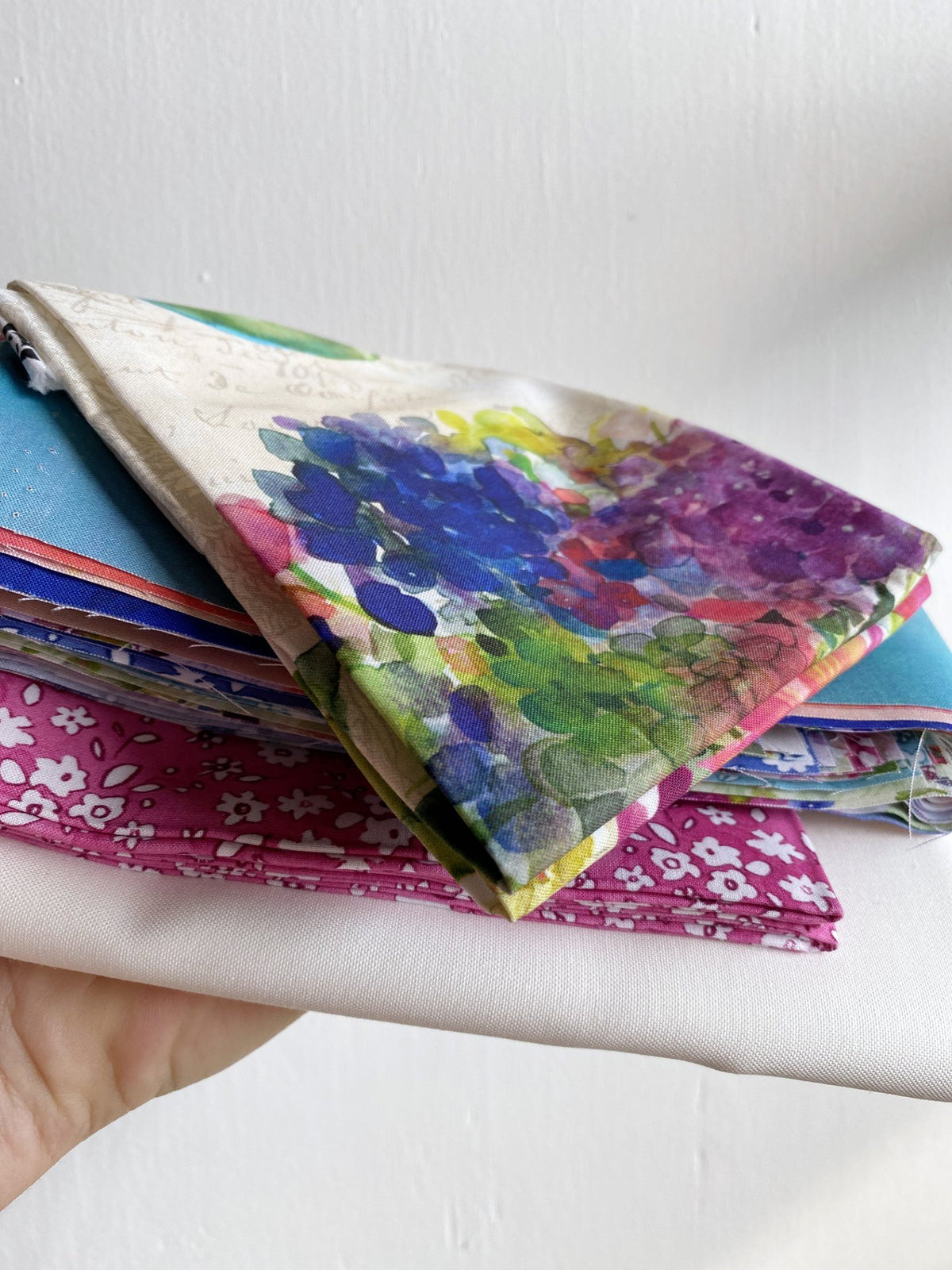 Playful Panels SMALL THROW Quilt Kit in Garden Fresh