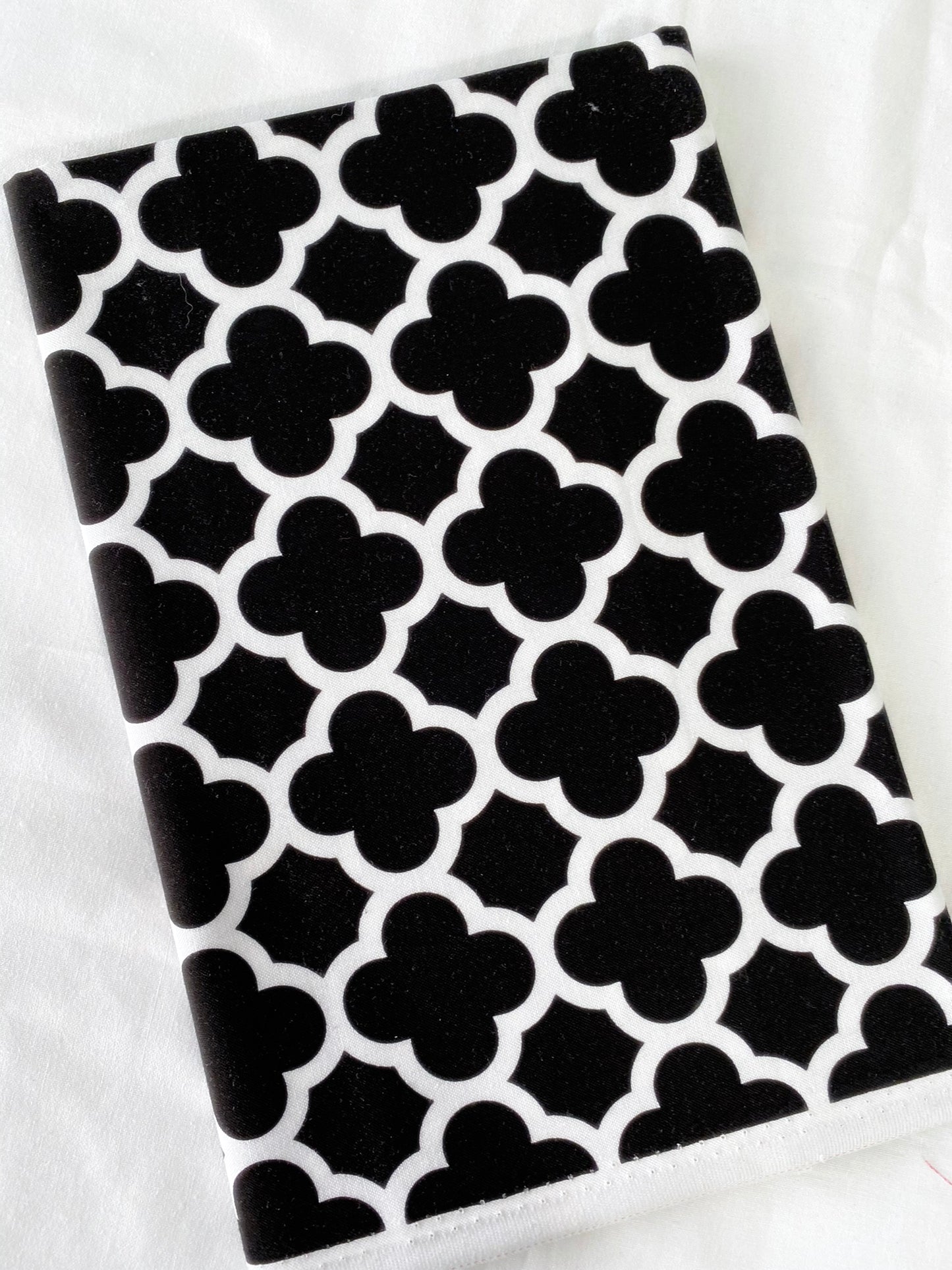 34 Inches Large Quatrefoil Fabric by Riley Blake in Black and White #124
